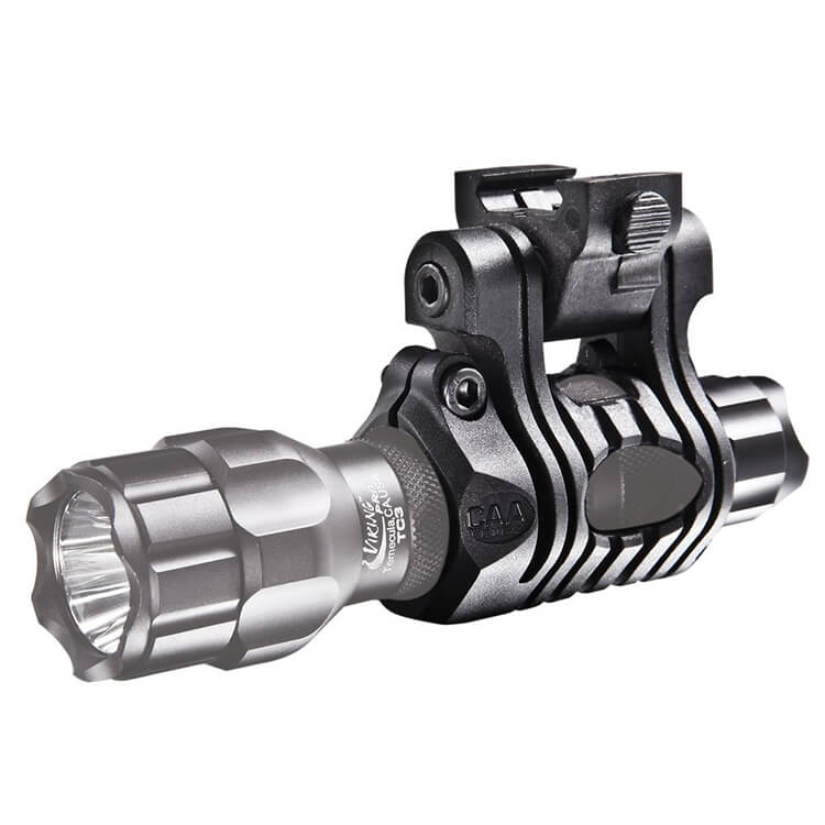 מתאם פנס לנשק – רובה סער של CAA