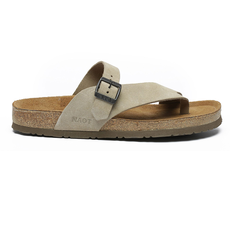 סנדלי אצבע לגבר – דגם עומר של טבע נאות – חום זמש טבעי