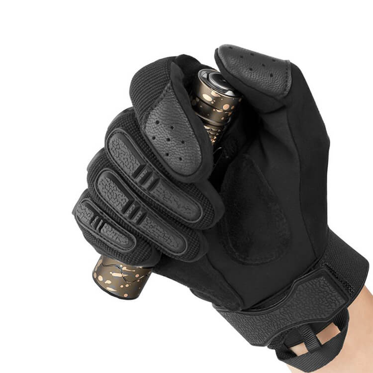 פנס יד טקטי WARRIOR MINI 2 עם סוללה נטענת, 1750 לומנס – OLIGHT תמונה להמחשה