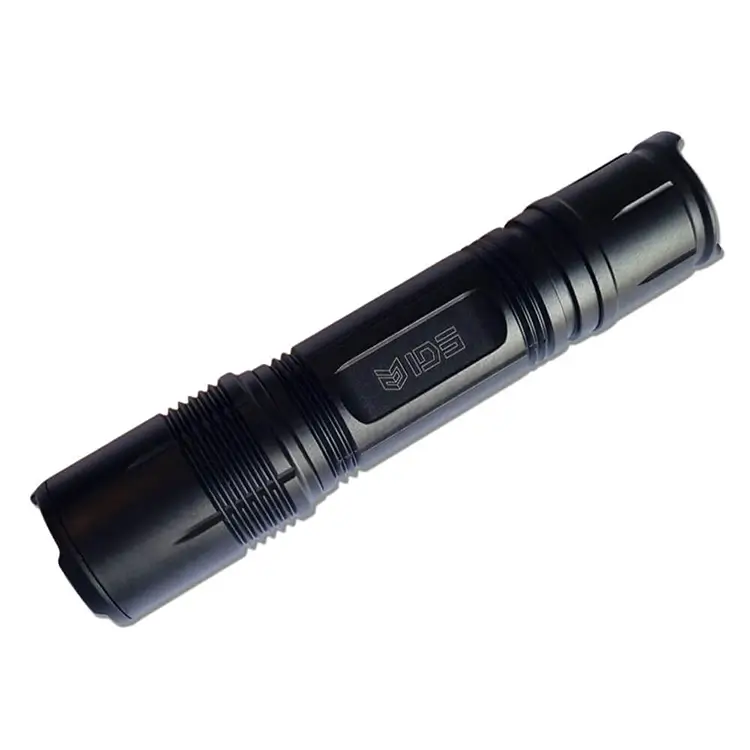 פנס טקטי עצמתי לחיילים ושוטרים 1100 לומן עצמתי ועמיד – IDS TFL01