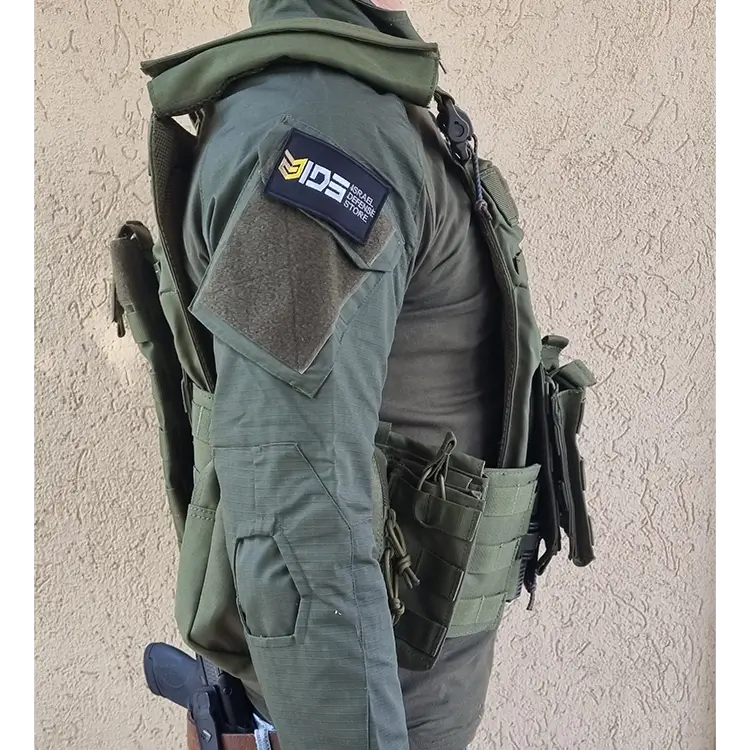 אפוד לוחם ירוק מהצד