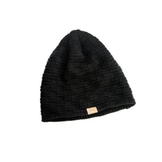 כובע שחור מבט נוסף כובע שחור מבט נוסף