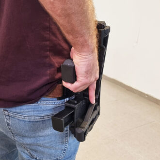 Nano Roni על חגורה בהולסטר Nano Roni על חגורה בהולסטר