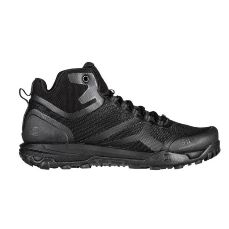 נעל נגד החלקה דגם AT MID BOOT – שחור